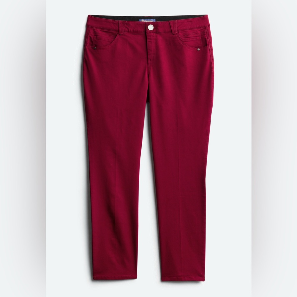 Democracy Women's Jeans in Burgundy